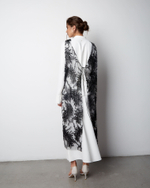 Топ-украшение из бусин и пайеток черный