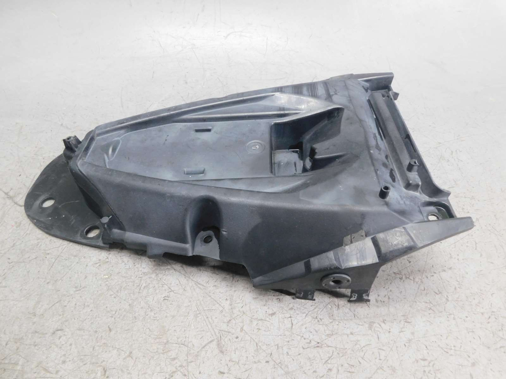 Подкрылок Suzuki Gladius SFV400 VK58A 63111-44H0