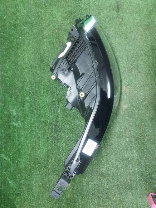 Фара правая Range Rover Vogue 5 L460 (2021-н.в.) LED