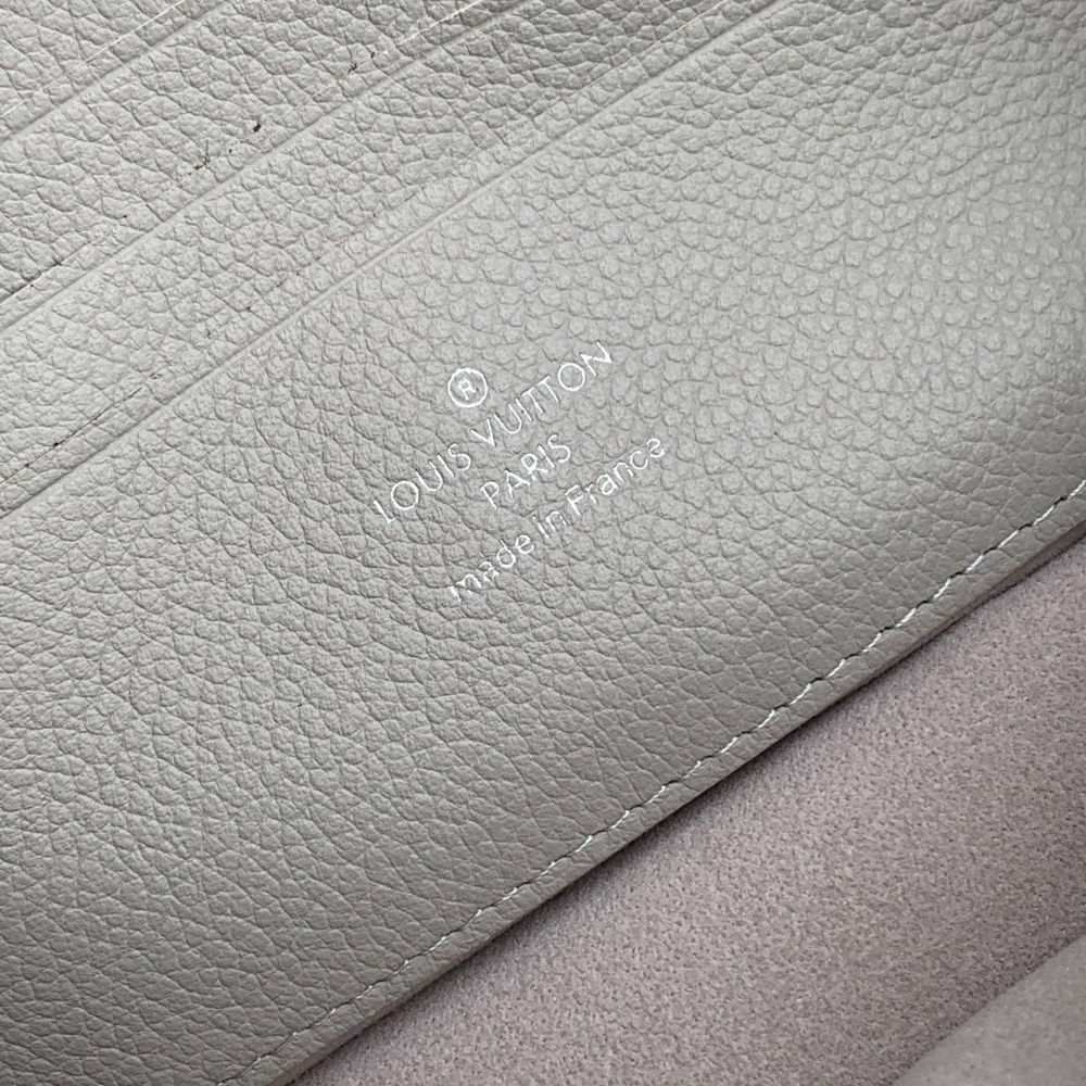 Louis Vuitton Ivy Wallet On Chain Bag