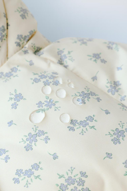 ZARA СТЕГАНАЯ ФЛИСОВАЯ КУРТКА С ПРИНТОМ, ЭКРЮ