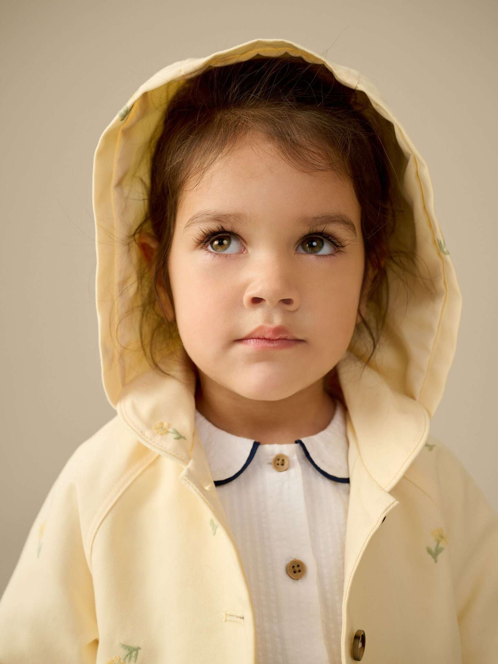 Плащ с капюшоном для девочки Next E25-131, Светло-желтый