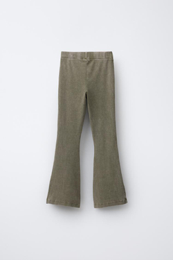 ZARA КОМПЛЕКТ ИЗ ФУТБОЛКИ HEAVY WEIGHT И ЛЕГИНСОВ GLARE RIB С ЭФФЕКТОМ ПОТЕРТОСТИ, ЛИНЯЛЫЙ ЗЕЛЕНЫЙ