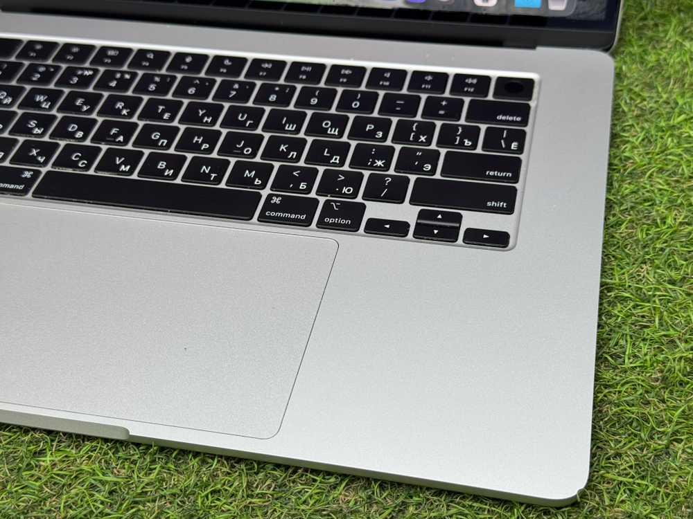 MacBook Air 15 2023 M2 8/256GB A2941