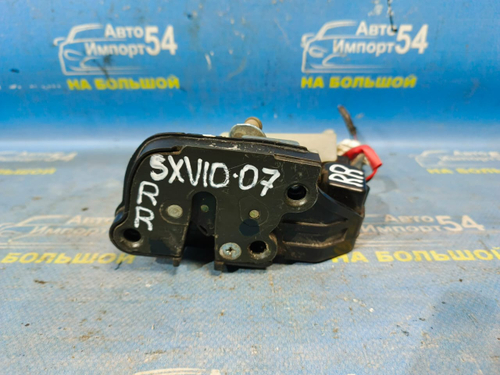 Замок двери задней правой TOYOTA CAMRY 1996