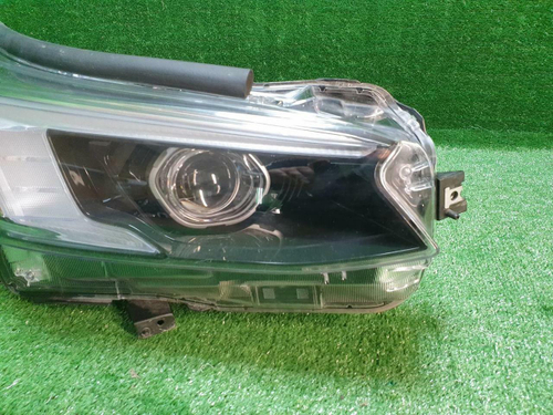 Фара правая Subaru Outback 6 (2019-2022) LED