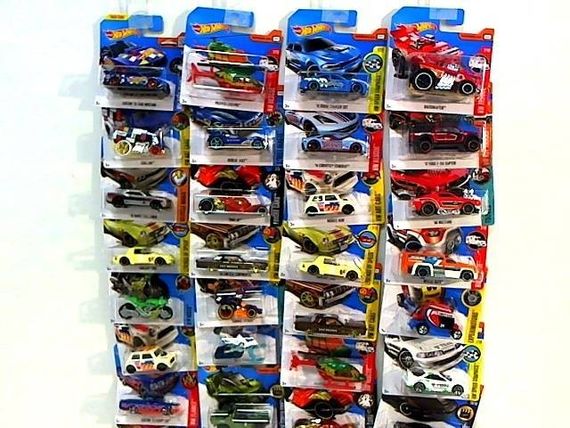 Hot Wheels Basic Car Clipstrip PPK