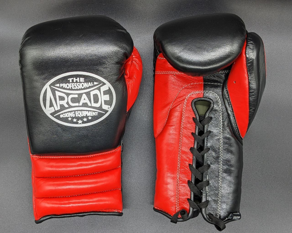 Боксерские перчатки Arcade Red/Black