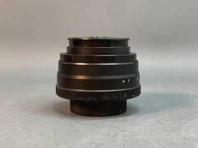 Юпитер‑38 микроцарапина на задней линзе