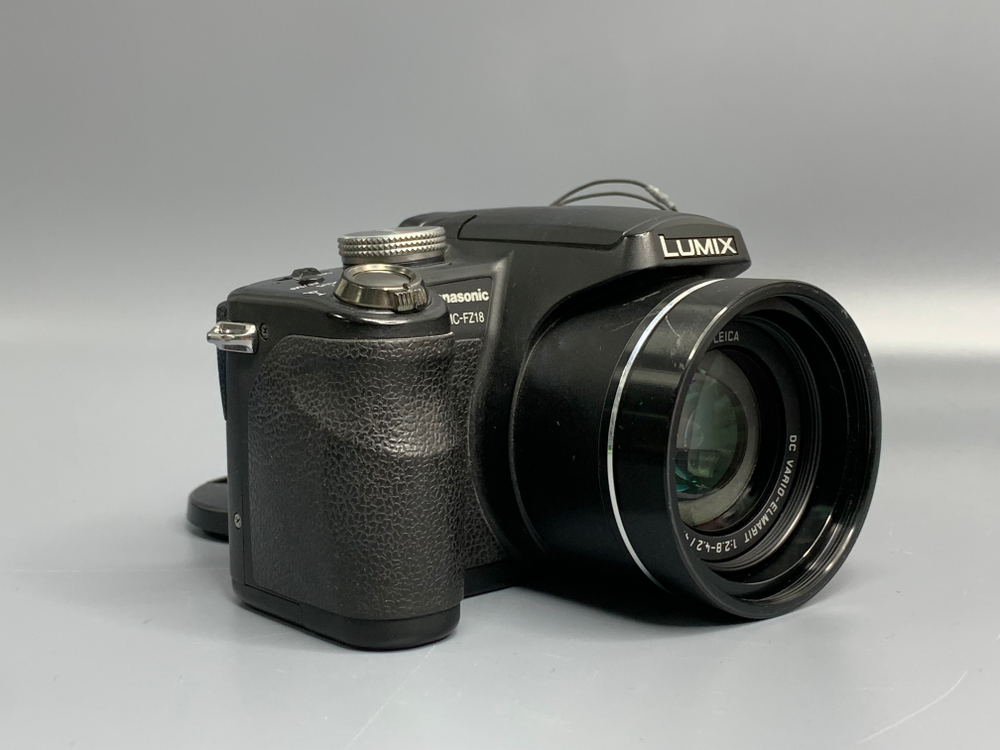 Panasonic Lumix DMC-FZ18