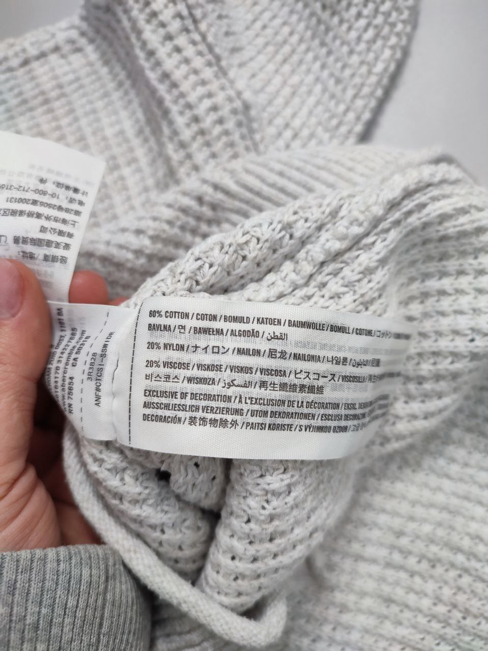 Джемпер Hollister лаконичный 44 размер