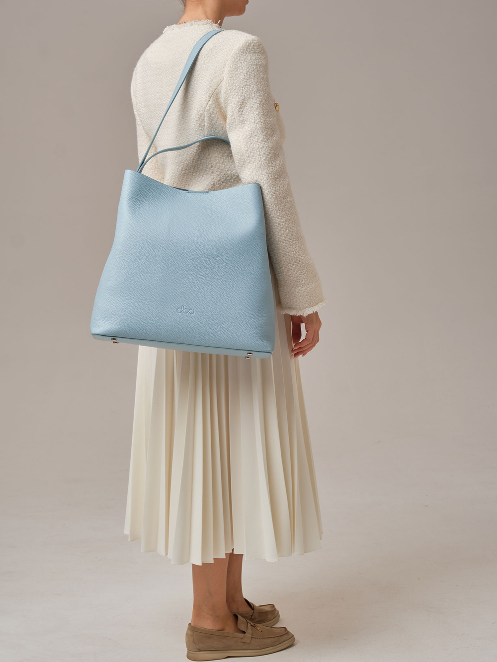 Кожаная сумка шоппер Olga DBR 30948 светло-голубой