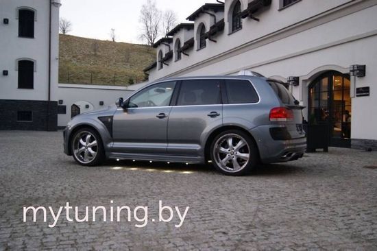 Комплект обвеса SR66 на VW Touareg