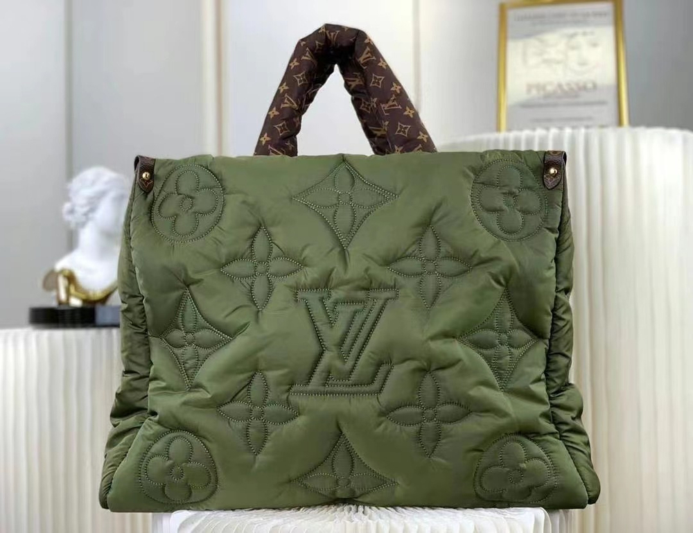 Louis Vuitton Pillow Onthego GM
