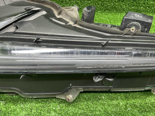 ДХО левый Lexus NX 1 (2017-2021) LED Динамический