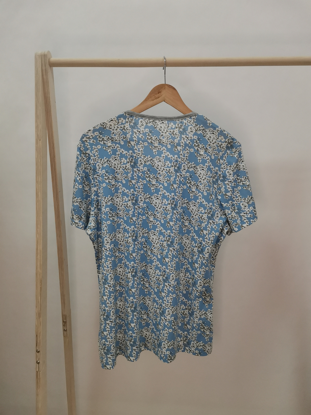 Футболка Ф-22Х/небесный-луговыецветы