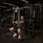 SM2014 Независимый жим от груди широким хватом