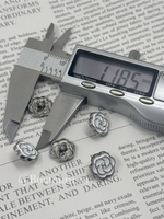 Пуговицы Шан. Белые серебро 12,5 мм цветок