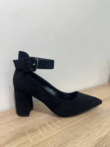 Туфли из эко замши