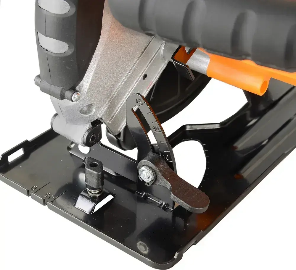 Дисковая пила ДП-20-185А Вихрь -1600Вт, диск 185мм, пропил до 65мм