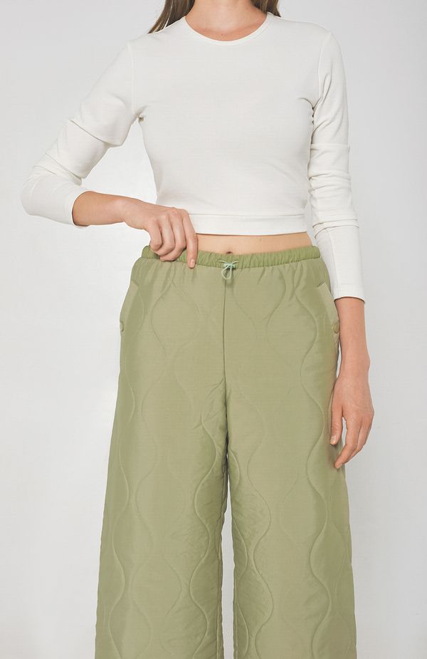 Брюки стёганые AT019 фисташковые - фото 5