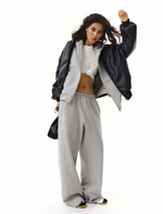 PRE-ORDER BOMBER BLACK’26