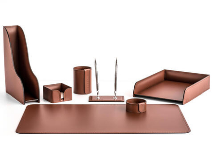 Канцелярский набор из кожи цвет каштан 7 предметов №154