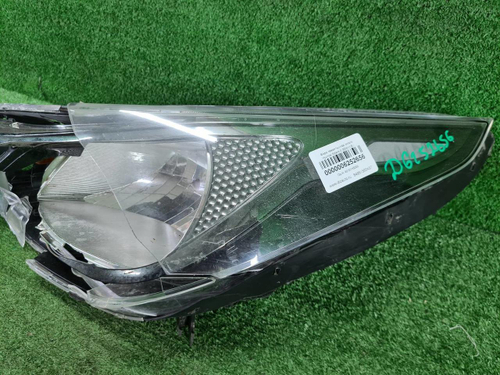 Битая Фара левая Hyundai Solaris 2 (2020-н.в.) галоген