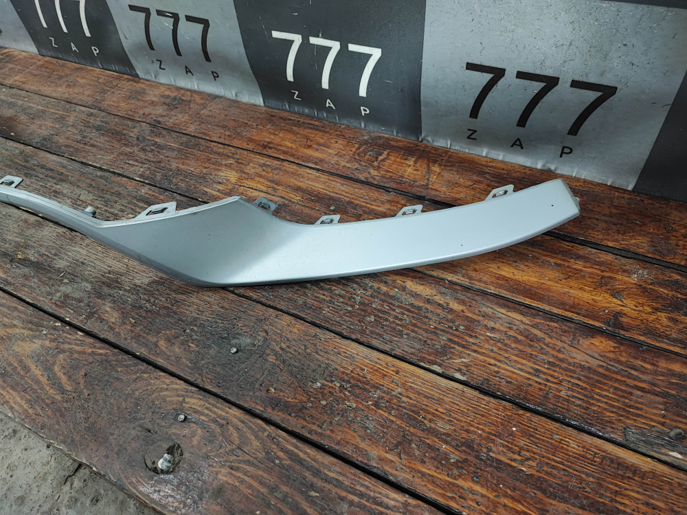 Накладка юбки переднего бампера Kia Carnival 4 (KA4) 20-нв Б/У Оригинал 86532R0000