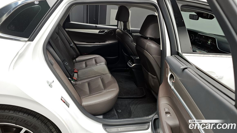 Hyundai The New Grandeur (Azera) IG 2.5 (10.2020)