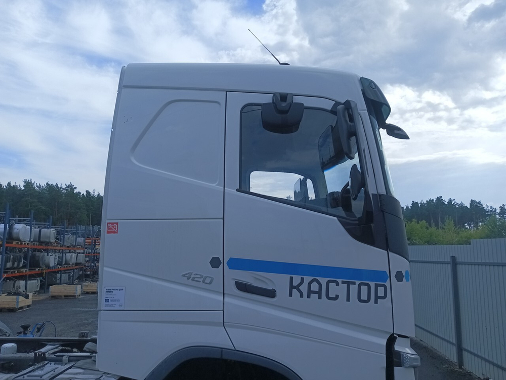 Кабина в сборе 1-ая комплектация 2018г.