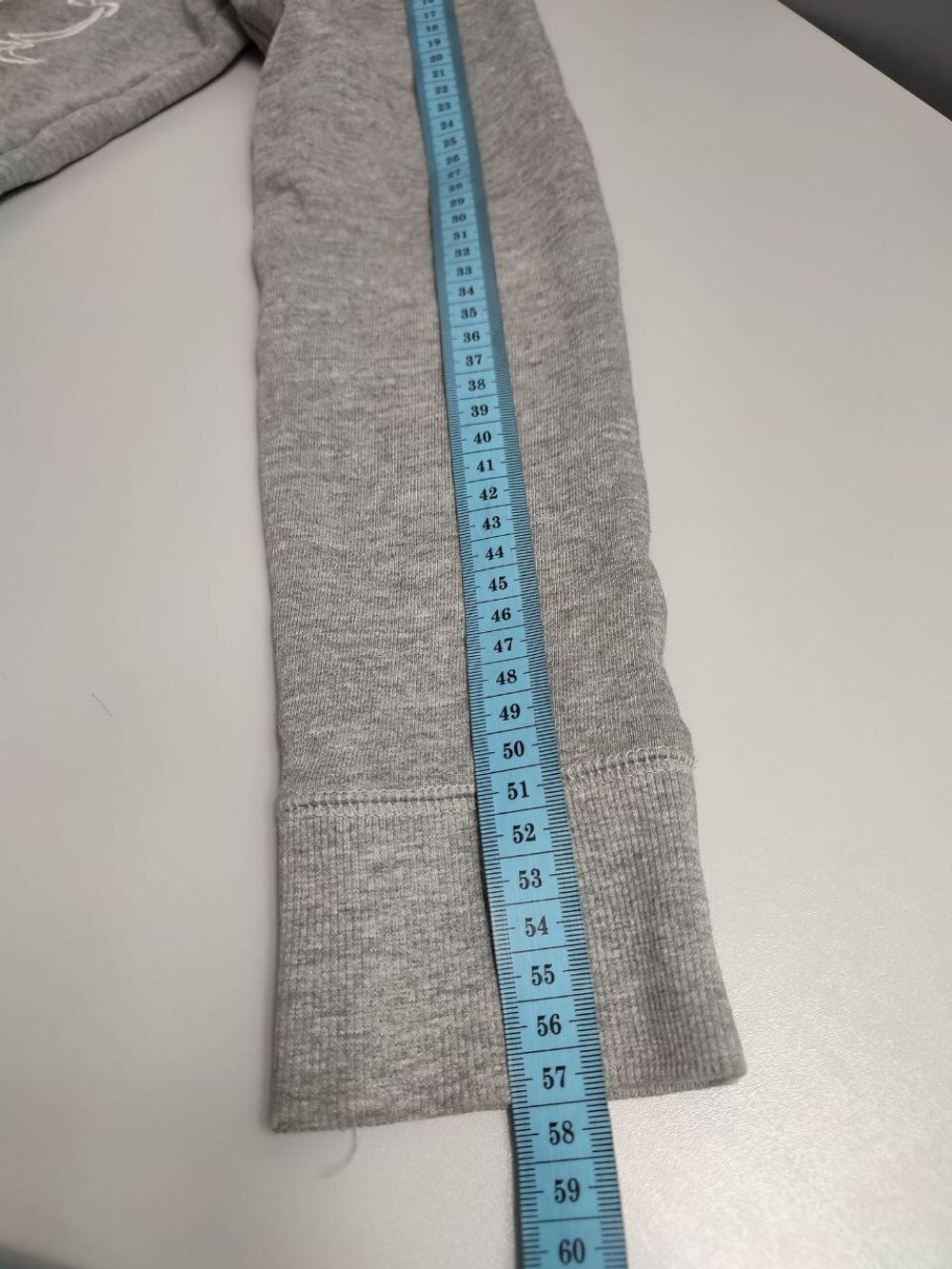 Джемпер s.Oliver стильный 44 размер