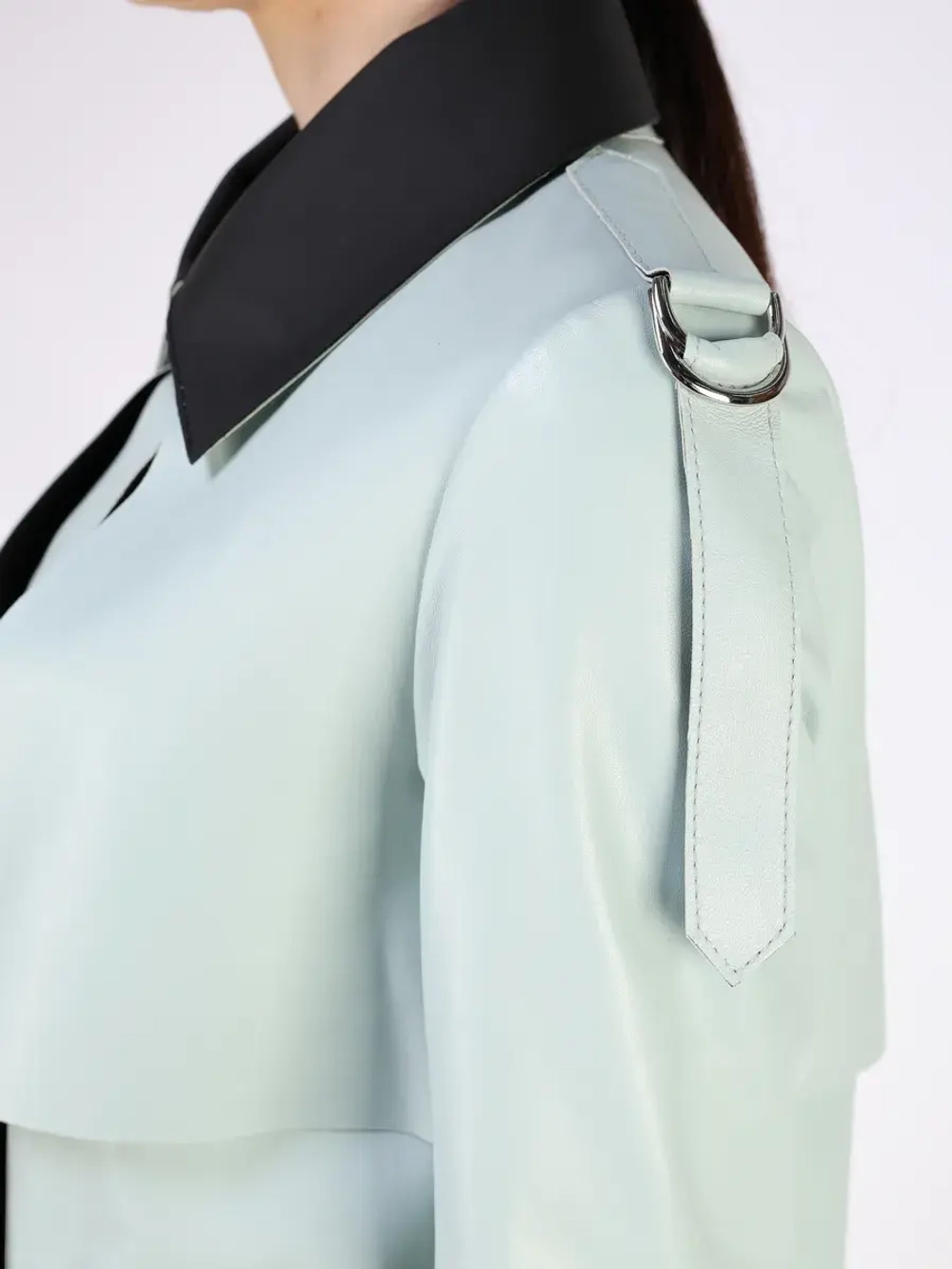 Кожаный тренч длинный с поясом плащ на осень