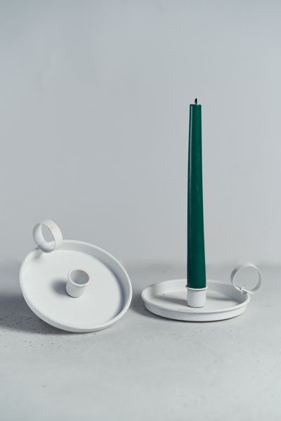 Белый металлический подсвечник с ручкой, 13 см, Дания