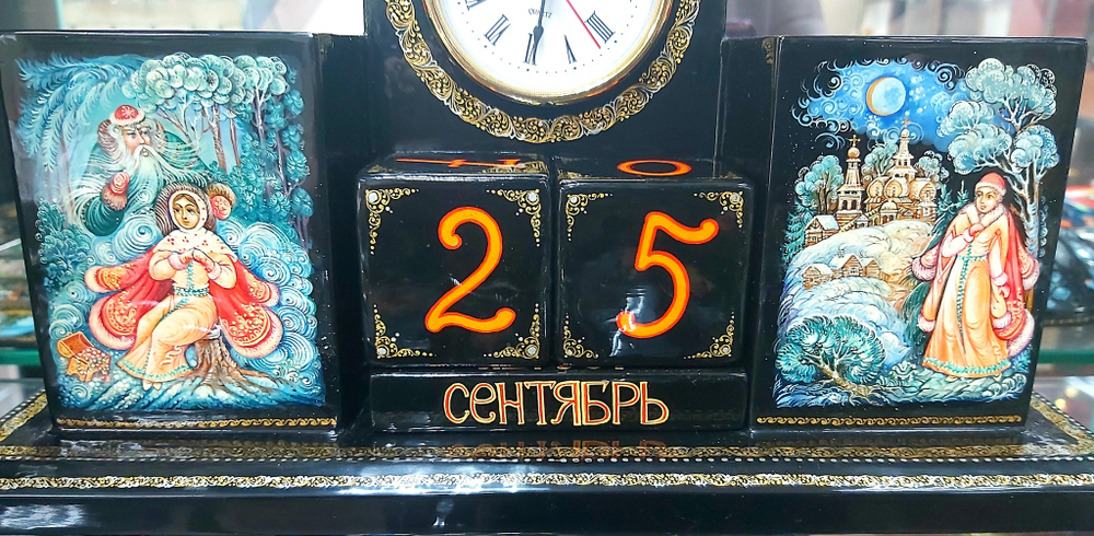 Настольный набор с часами и календарем с ручной росписью Палех "Русские сказки"