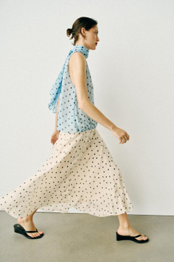 ZARA ТОП В ГОРОШЕК С БАНТОМ, СИНИЙ/ЧЕРНЫЙ