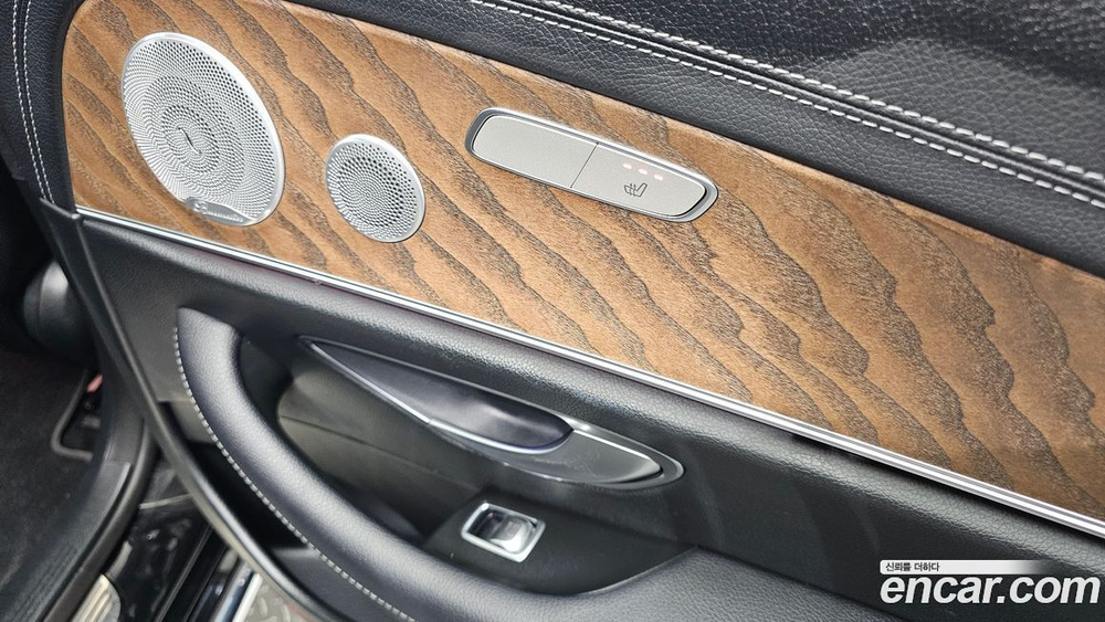 Mercedes-Benz E-Class W213 E300e 4MATIC Exclusive (01.2021)