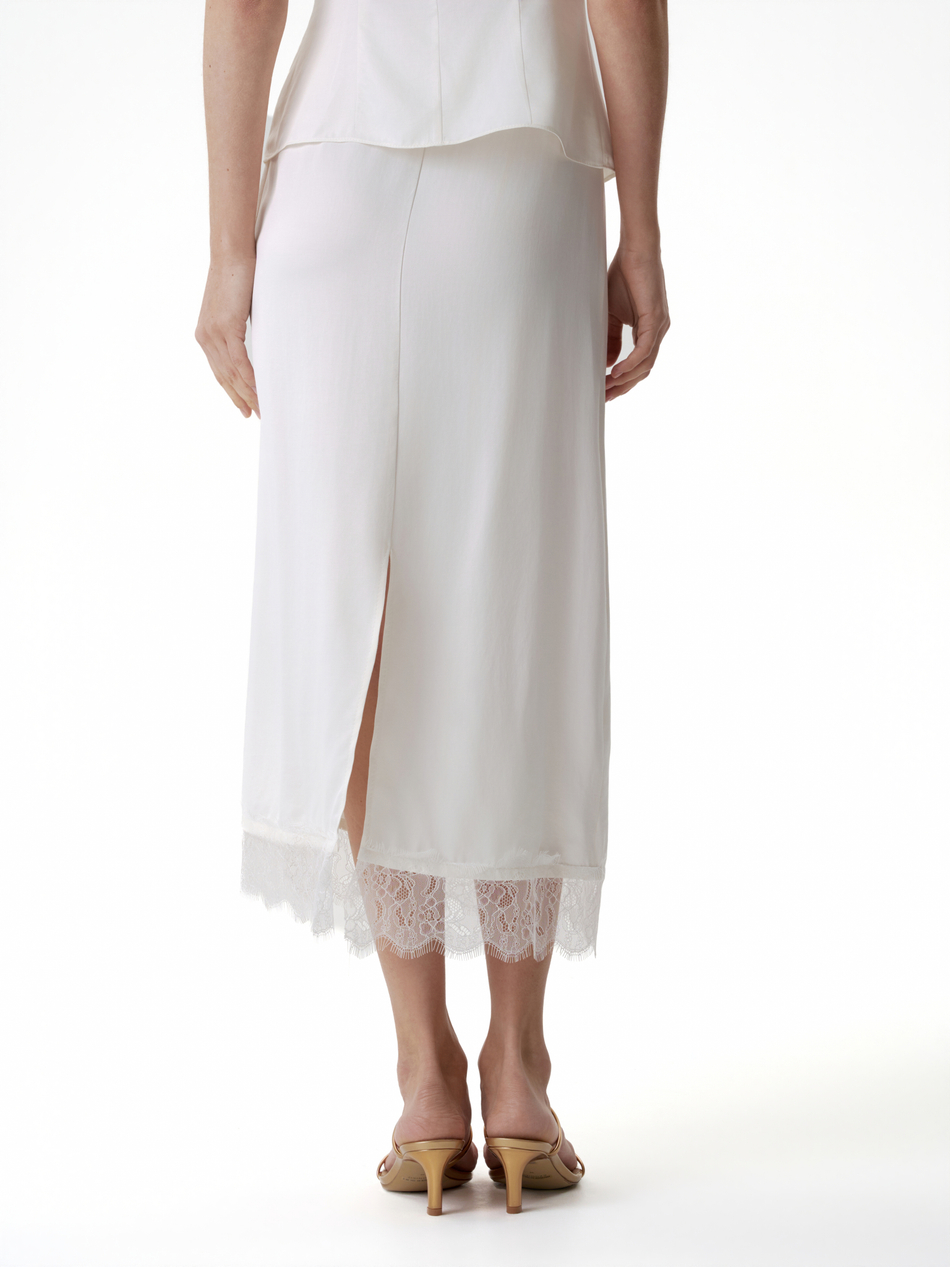 Юбка в бельевом стиле