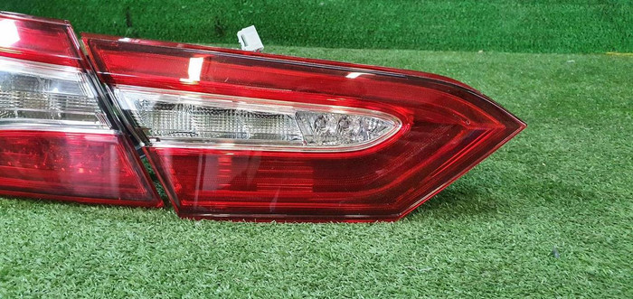 Фонарь Комплект Toyota Camry XV70 (2017-н.в.) LED