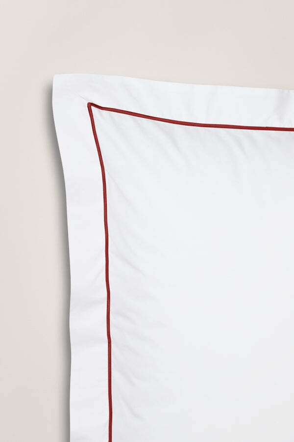 Наволочка STOLEN KISS