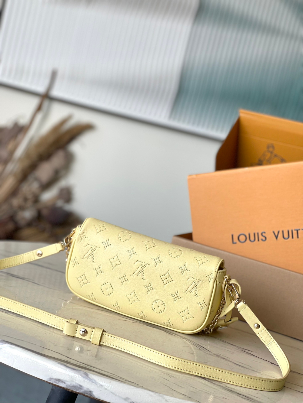 Louis Vuitton Ivy Wallet On Chain Bag