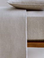 Простынь на резинке льняная