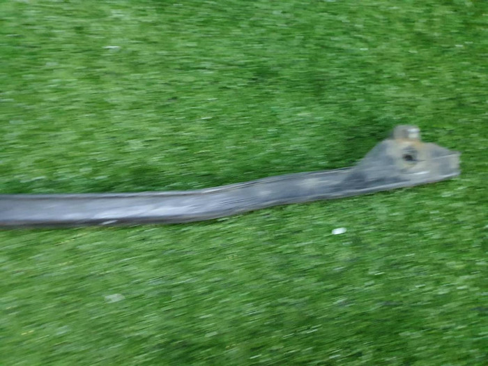 Усилитель передний нижний Hyundai Santa Fe 4 TM (2018-2021)