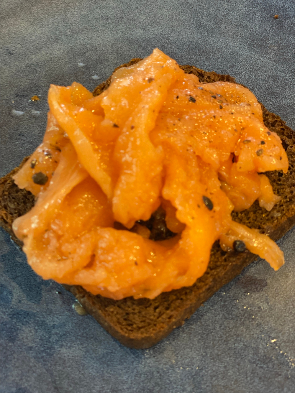 Фарш лосось (кусочки лосося), 500 гр