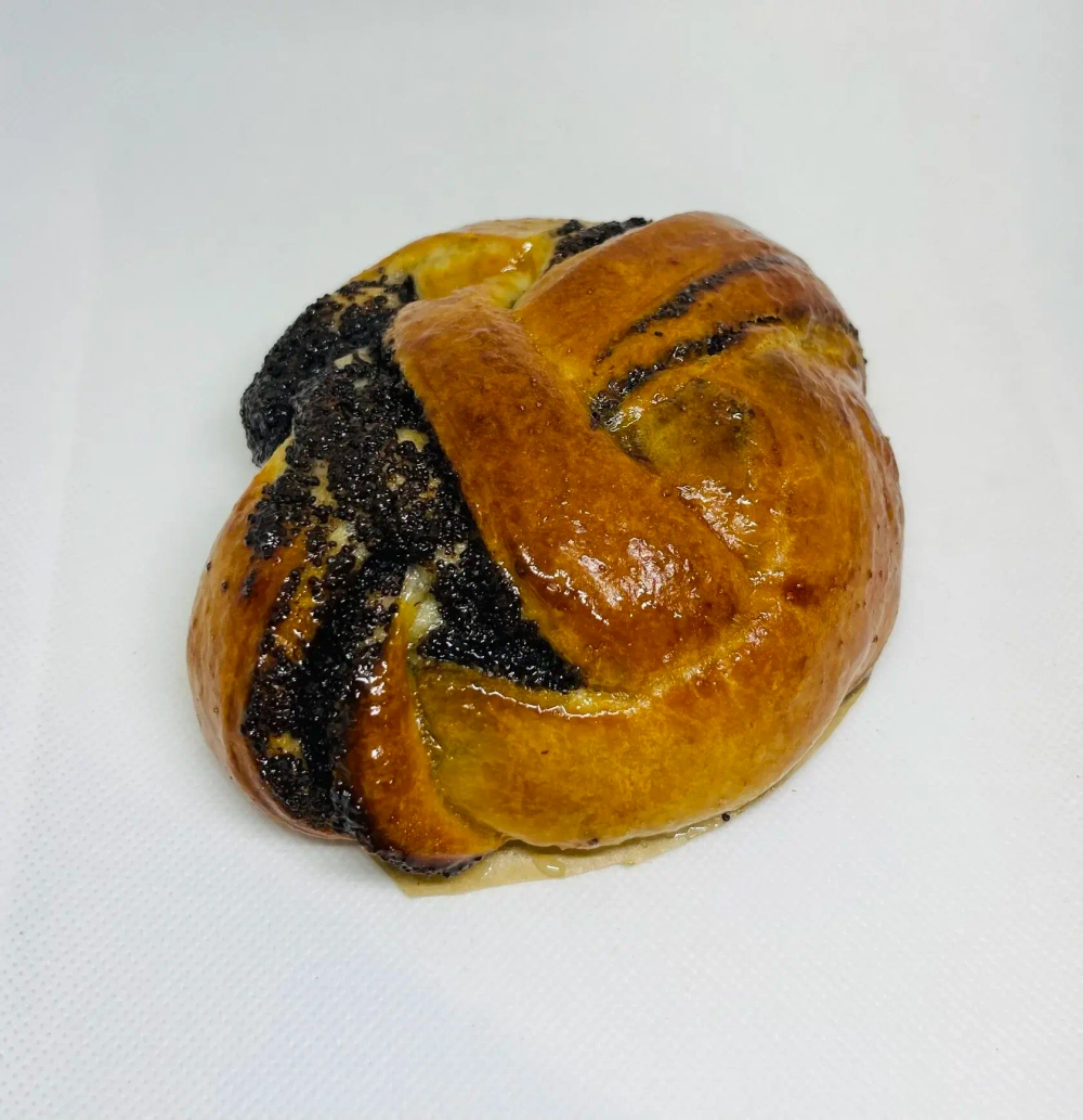Булка с маком