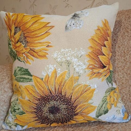 Гобеленовая наволочка "D. ПОДСОЛНУХИ ТРИО-3", Россия.