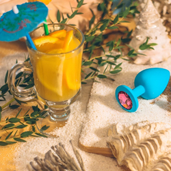 Малая голубая анальная пробка Emotions Cutie Small с розовым кристаллом - 7,5 см.