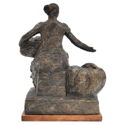 Динес Ю. С. (1926–2017) Зеленщица. Бронза, литьё. Москва, Россия, 2000 г.