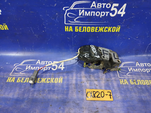 Замок двери передней левой TOYOTA ESTIMA 1995