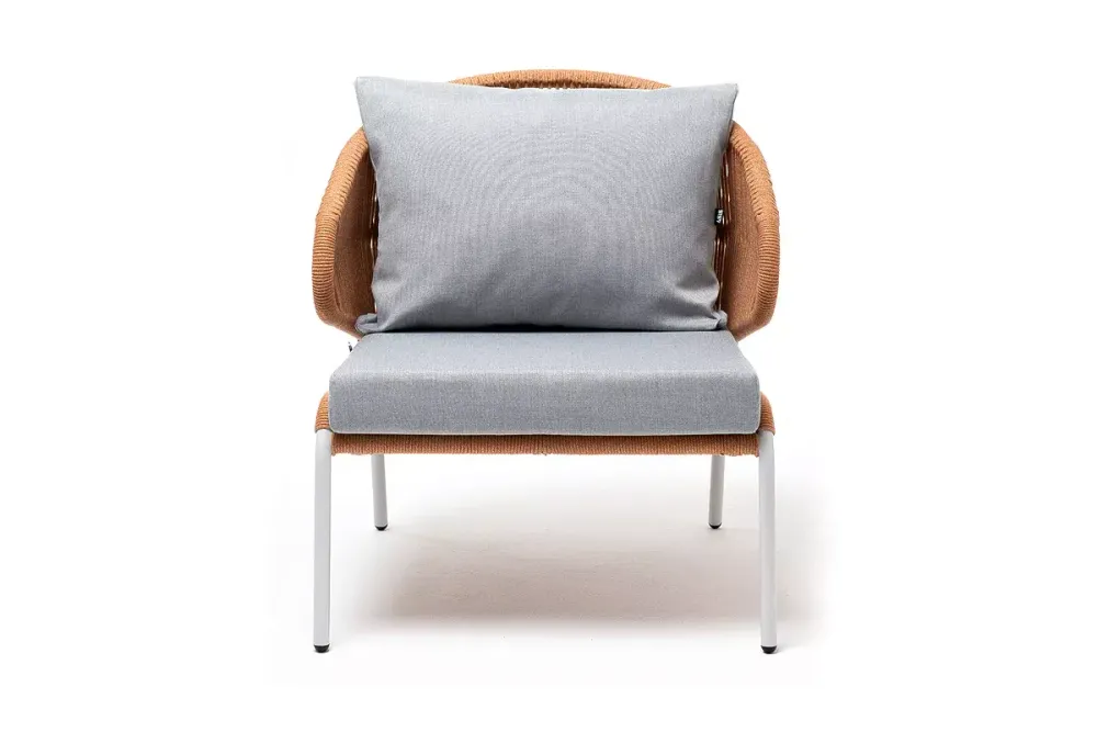 "Милан" кресло плетеное из роупа, каркас алюминий светло-серый (RAL7035) муар, роуп оранжевый меланж круглый, ткань светло-серая